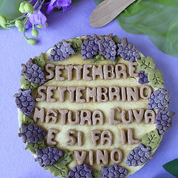 Crostata di Settembre alle mandorle e marmellata di fichi – senza glutine e senza latticini