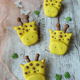 Biscotti giraffa – senza glutine e senza latticini