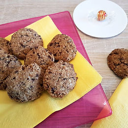 Biscotti rustici con farina integrale, cocco e cioccolato fondente – senza glutine e senza lattosio