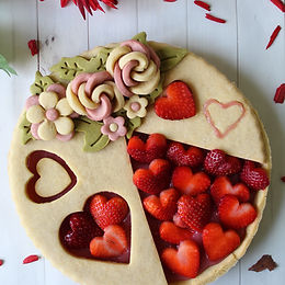 Crostata scrigno alle fragole – senza glutine e senza burro