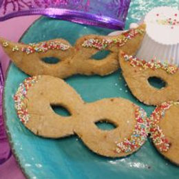 Biscotti a forma di mascherine di carnevale – senza glutine e senza burro