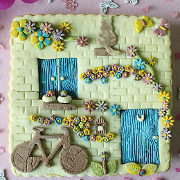 Crostata muro primaverile con crema alla cannella – senza glutine