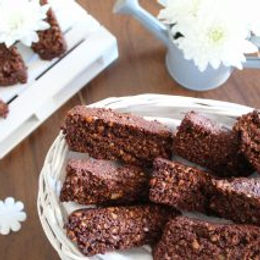 Biscotti al cacao e cocco senza farina, senza glutine, senza burro e senza lievito