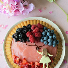 Crostata morbida palloncini con vellutata di fragole e frutti di bosco – senza glutine e senza burro